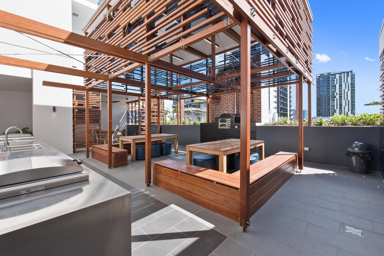 בריסביין Ivy And Eve Apartments By Cllix מראה חיצוני תמונה